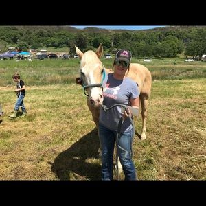 Meet your Posher, Suzanne